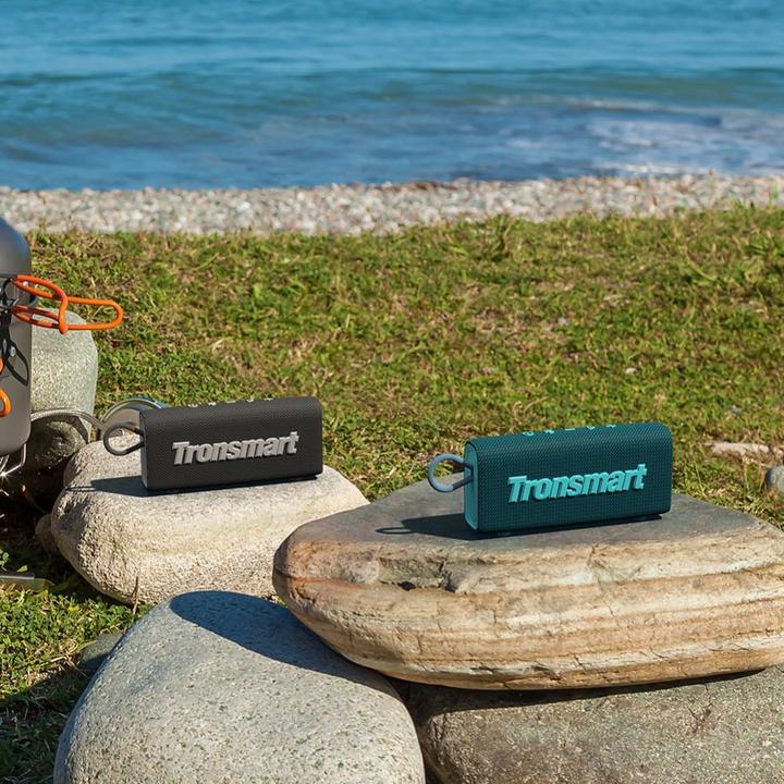Actual product image Tronsmart Trip Wireless Bluetooth 5.3 speaker, waterproof IPX7 10W black (20 h, Rechargeable battery operated)