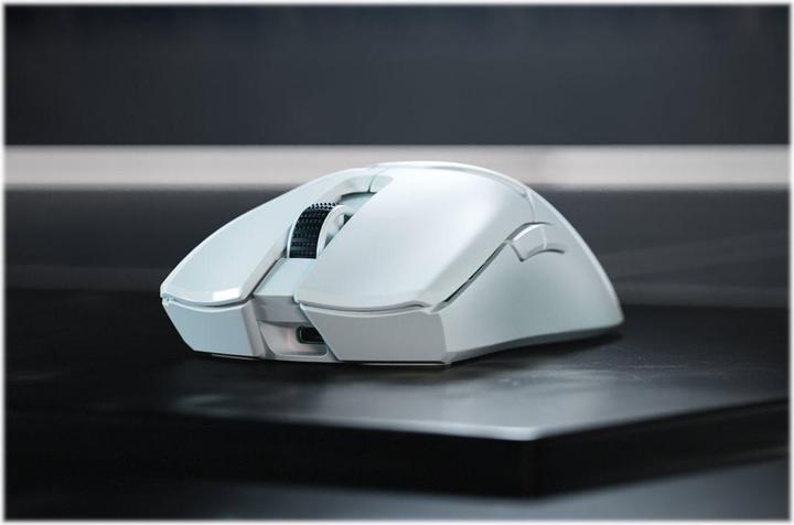 Image du produit Razer Viper V2 Pro (Sans fil, Filaire)