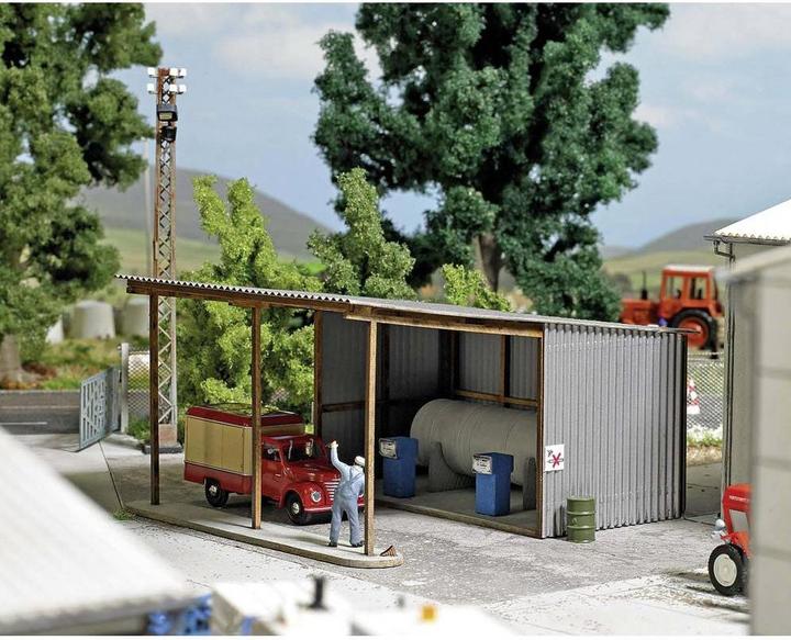 Actual product image Busch 1912 H0 LPG Filling Station