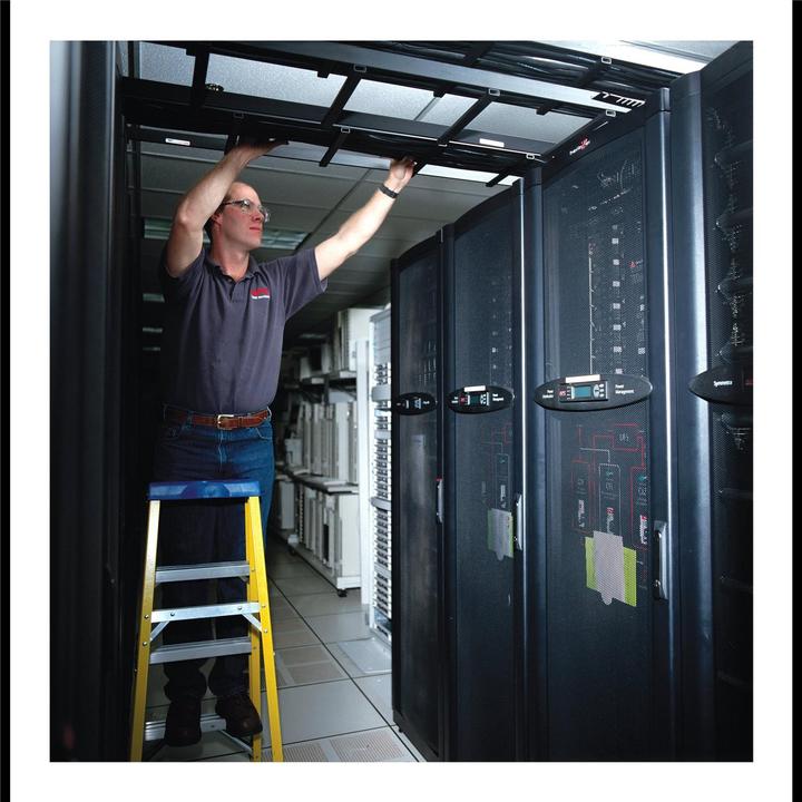 Produktbild APC On-Site Service Warranty Extension Serviceerweiterung Arbeitszeit und Ersatzteile für USV 128 kW