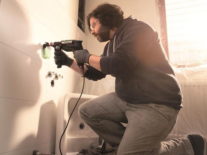 Image du produit Bosch Home & Garden Perceuse à percussion UniversalImpact 700 (Fonctionnement sur secteur)
