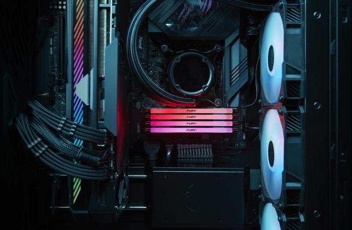 Image du produit Kingston FURY Renegade RGB (2 x 48 Go, 6000 MHz, RAM DDR5, DIMM)