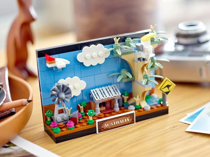 Actual product image LEGO Postcard from Australia (40651, LEGO Creator Expert, LEGO Rare Sets)