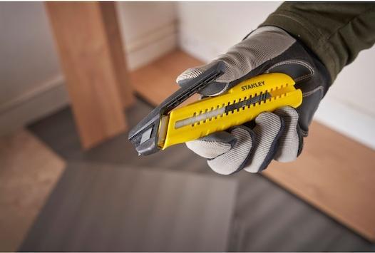 Produktbild Stanley Cutter 18mm mit Schieber (Cutter)