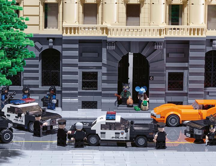 Immagine prodotto Il mondo colorato dei mattoncini LEGO® Calendario 2025 Calendario da parete (Copertina rigida, Tedesco)