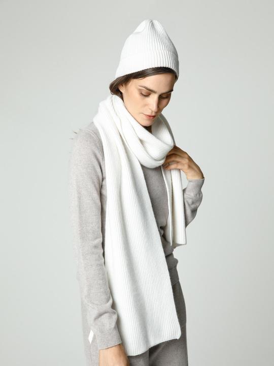 Actual product image Furnari 100% cashmere scarf in subtle ice white