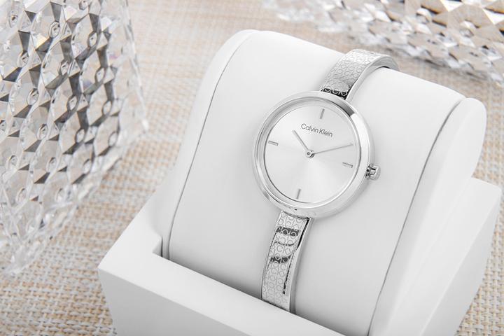 Actual product image Calvin Klein Iconic Damenuhr 25200181 + BOX