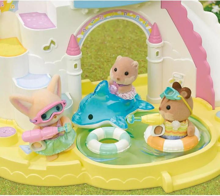 Produktbild Sylvanian Families Erlebniskindergarten Freunde “Poolspass”