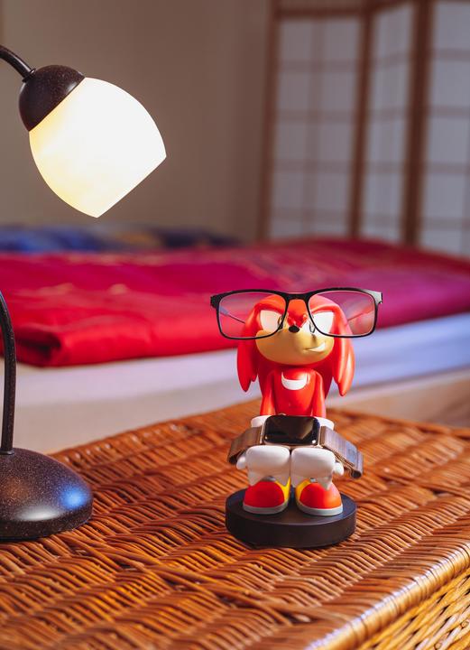 Actual product image Exquisite Gaming Knuckles Cable Guy (Xbox Series X, Xbox One S, PS5, PS4, Mac, PC, Switch)