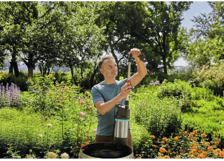 Produktbild Gardena Teleskoprohrverlängerung (Regenfasspumpe)