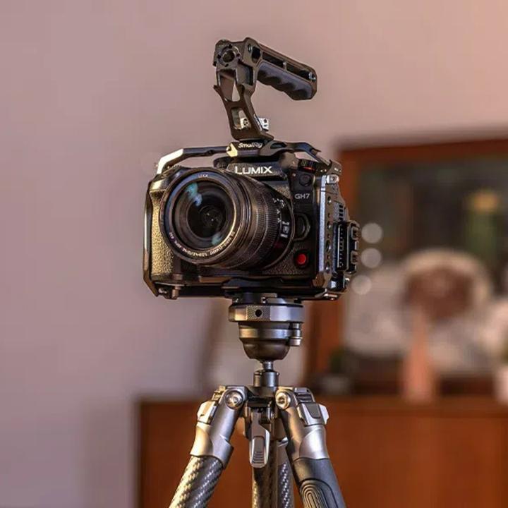 Image du produit SmallRig HawkLock Cage à dégagement rapide pour Panasonic LUMIX GH7 / GH6 4824