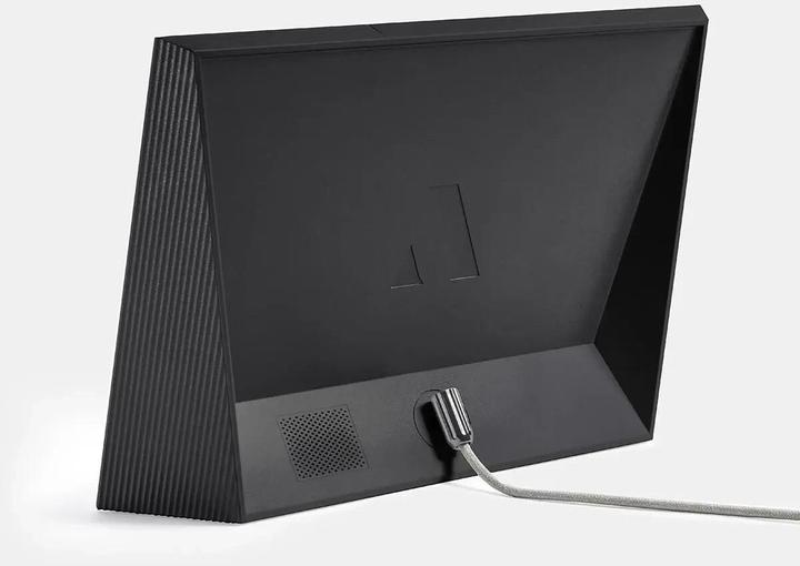 Actual product image Aura Frames Carver (10.12", 1280 x 800 pixels)
