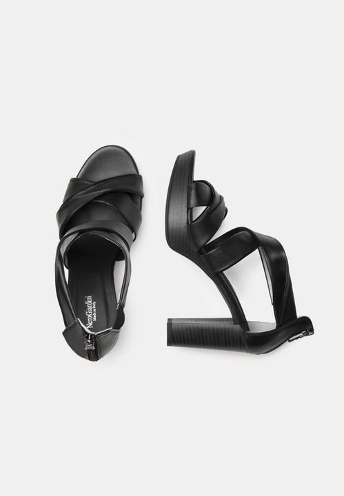 Image du produit Nero Giardini Pumps (39)