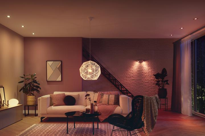 Immagine prodotto Philips Hue Tonalità ambiente bianco (E27, 6 W, 570 lm, 4 x, F)