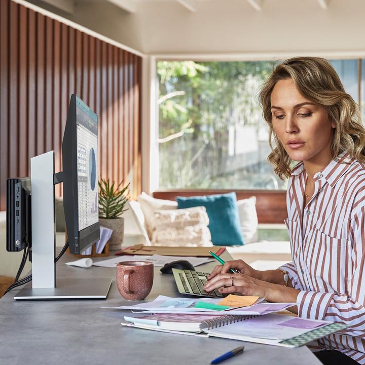 Image du produit HP Elite Mini 800 G9 (i9-14900KF, 32 Go, 1000 Go)