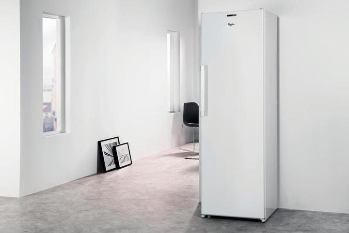Actual product image Whirlpool SW8 AM2Y WR 2 Refrigerator 346 l E Stainless steel (364 l)
