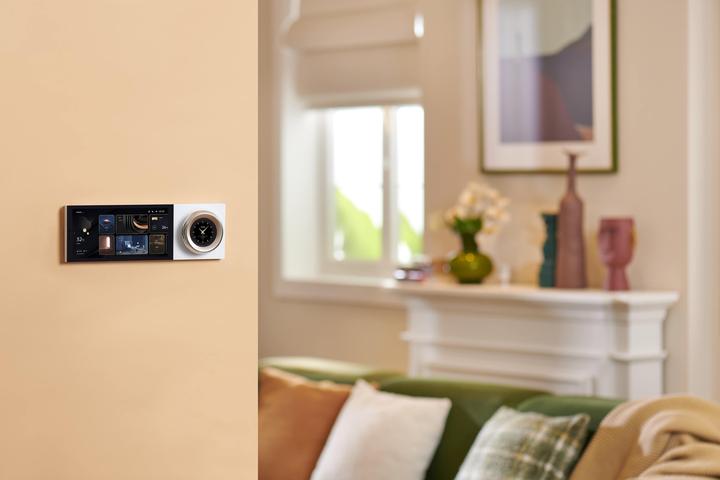 Actual product image Aqara Smart Panel Hub S1 Plus EU