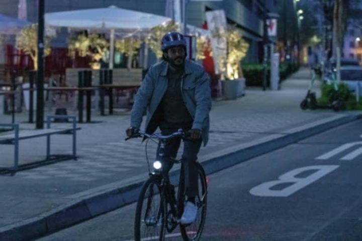 Produktbild Abus Hyban 2.0 LED (52 - 58 cm)
