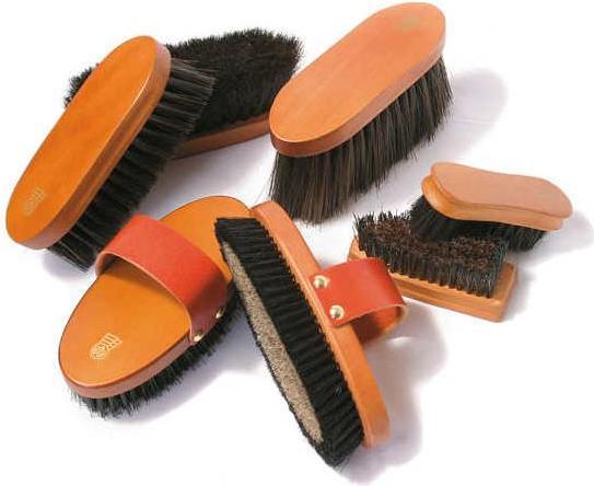 Image du produit AWA Brosse à poils et à crinière EXTRA hard wood