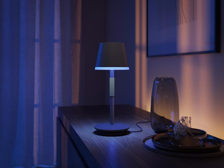 Produktbild Philips Hue Go (370 lm)