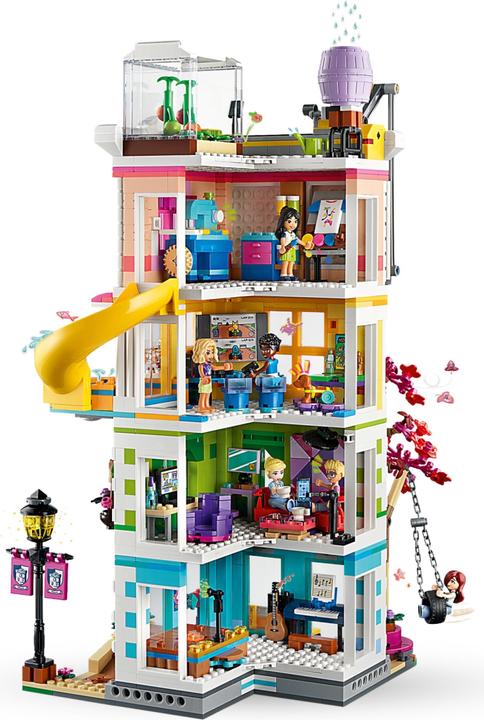 Actual product image LEGO Heartlake City Community Centre (41748, LEGO Friends)