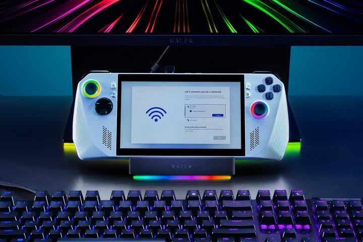 Produktbild Razer Handheld Dock Chroma (USB-C, 6 Ports)