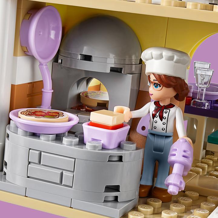 Image du produit LEGO Restaurant Heartlake City (41379, LEGO Friends)