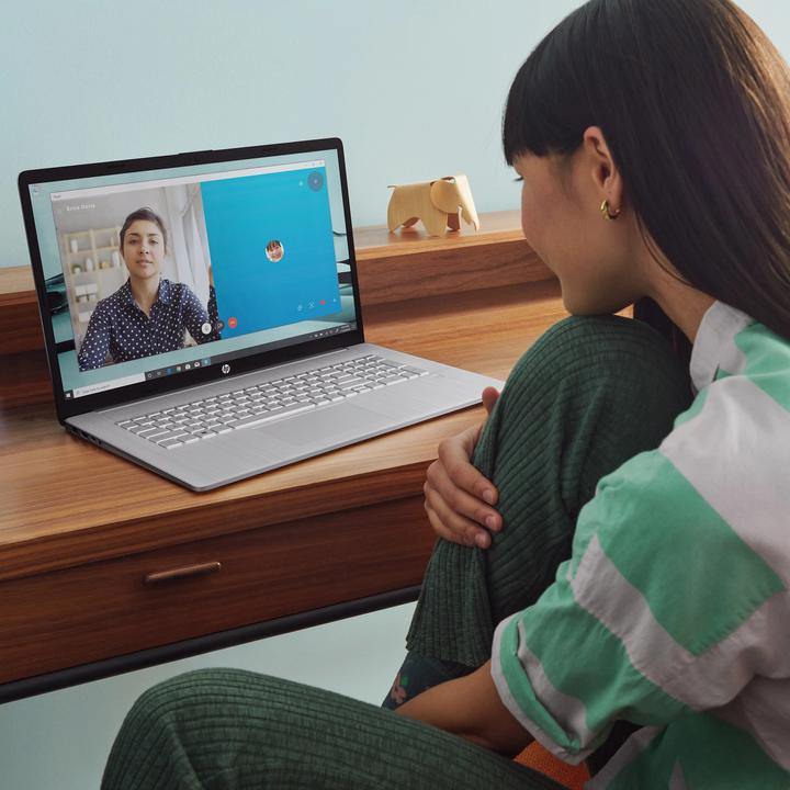 Produktbild HP Laptop 17" FHD Core 5-120U 8GB/512GB SSD W11 17-cn4053ng (17.30", Intel Core 5 120U, 8 GB, 512 GB, DE)