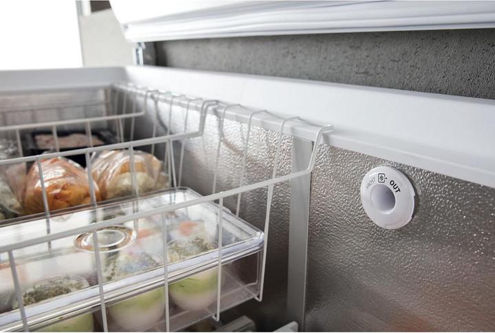 Actual product image Whirlpool WHE31352 FO 3 (Stand-alone, 315 l)