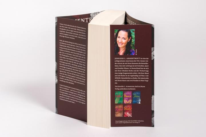 Produktbild Fire in the Flesh – Eine Liebe im Schatten (Deutsch, Sonja Rebernik-Heidegger, Jennifer L. Armentrout, 2024)