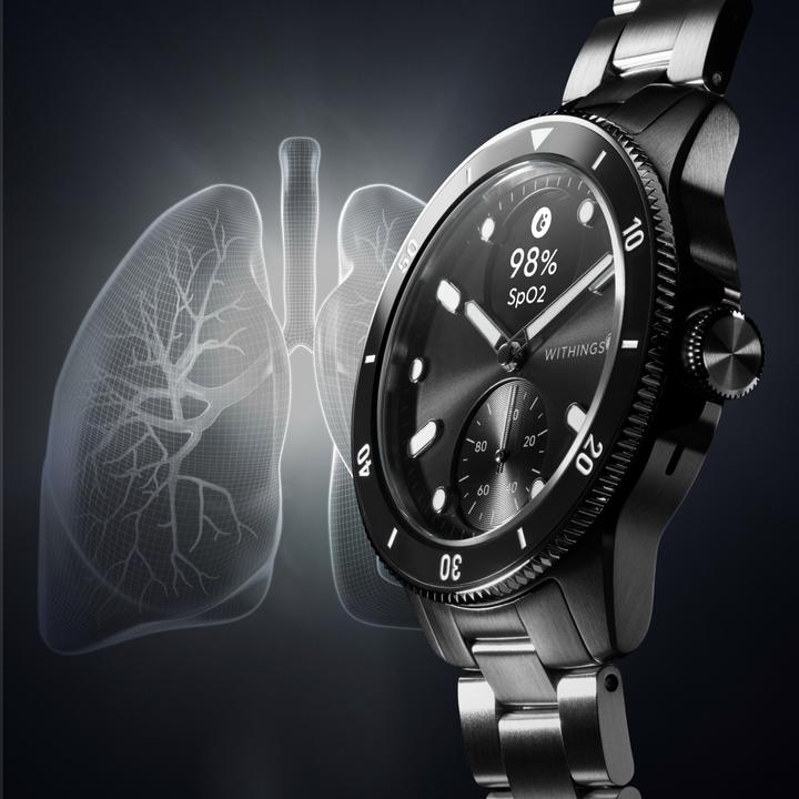 Actual product image Withings ScanWatch Nova (42 mm)