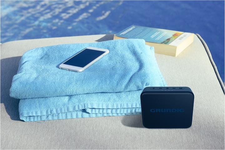 Actual product image Grundig Environmentally friendly design: The JAM Earth is made of 100% recycled plastic. (30 h, Electrical connection)