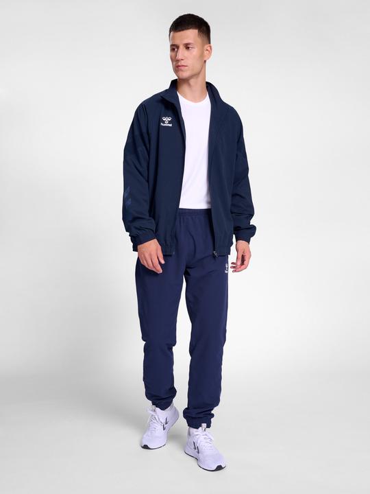 Actual product image hummel Hmltravel Woven Jacket (M)