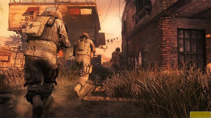 Image du produit Activision Call of Duty : la guerre moderne remodelée (PS4, DE)