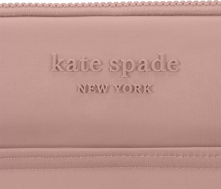 Produktbild Kate Spade Puffer Sleeve – MacBook Pro 16 Zoll / Laptop 16 Zoll Hülle (Madison Rouge Nylon) (16")