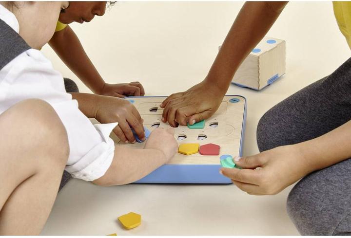 Actual product image Primotoys Cubetto Play Set Starter Kit