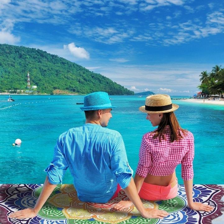 Actual product image Ueli Express Mandala Beach Roundie bath towel 4 (150 x 150 cm)