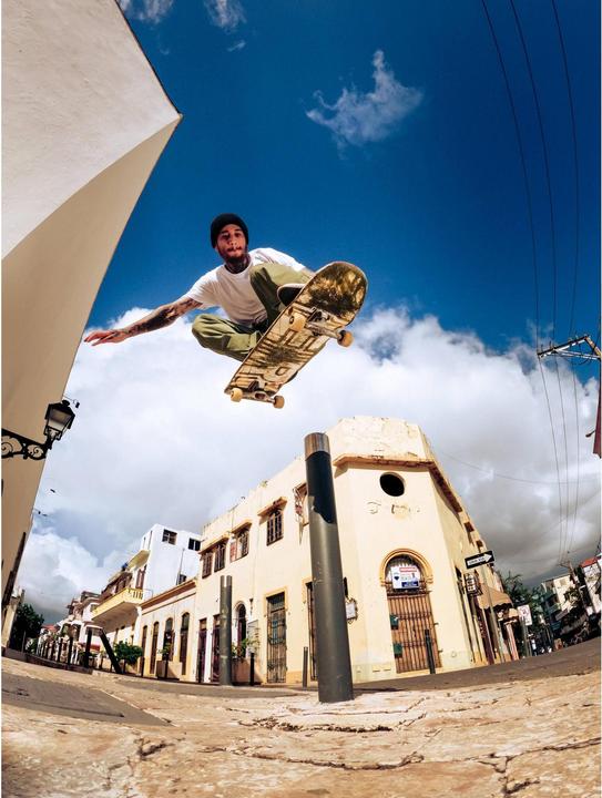 Image du produit GoPro HERO10 Black (carte MicroSDXC de 128 Go incluse) (60p, Bluetooth, WiFi)