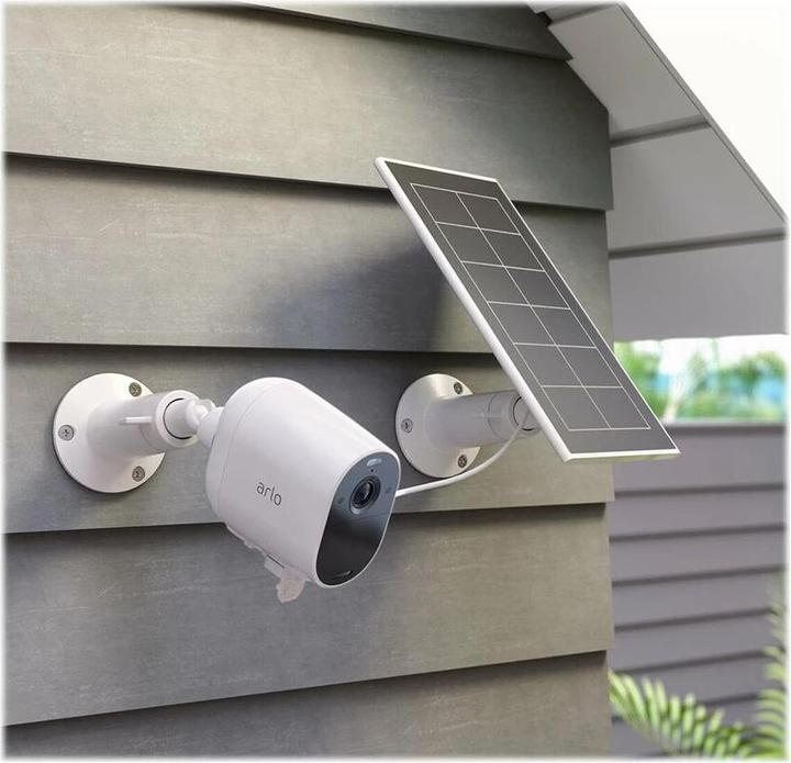 Productafbeelding Arlo Essential Spotlight Camera VMC2330 Set van 3 (1920 x 1080 Pixels)