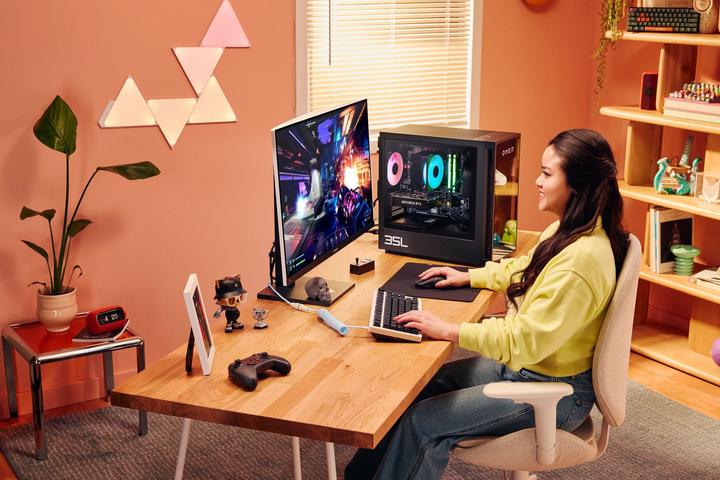 Image du produit HP OMEN GT16-0077ng 35L-Tower Intel i7-14700F 32GB/1TB SSD RTX 4070 SUPER Windows 11 (Intel Core i7-14700F, 32.77 Go, 1000 Go, GeForce RTX 4070 Super)