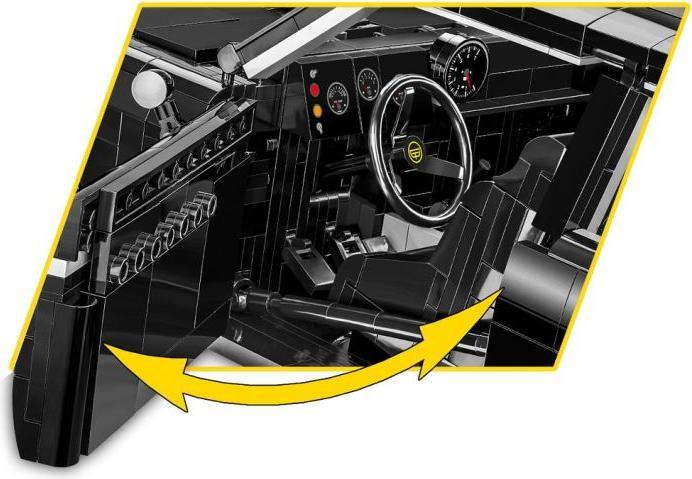 Actual product image Cobi Opel Rekord C-Black Widow