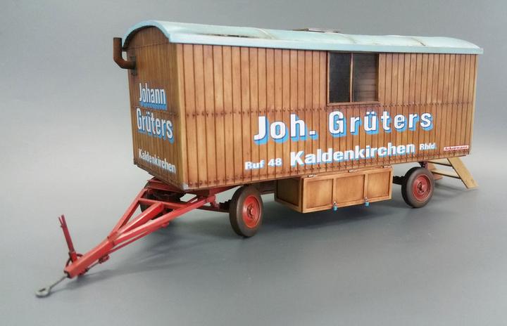 Produktbild Plus Model Caravan