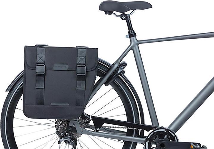 Actual product image Basil Tour (28 l, Luggage carrier bag)