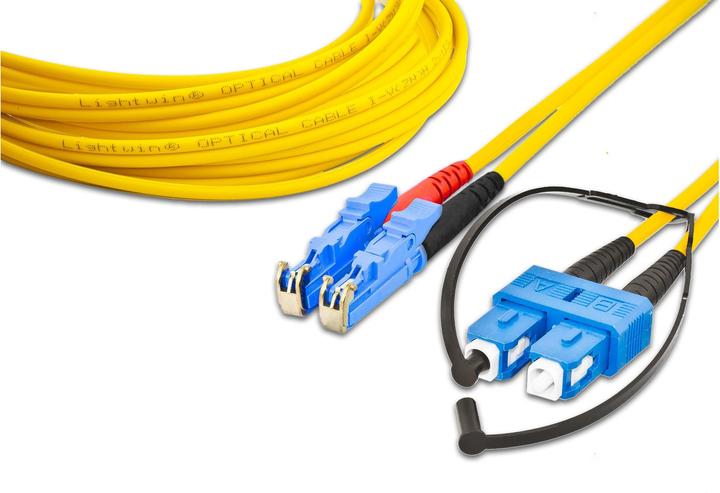 Image du produit Lightwin Câble patch à fibres optiques LSH-SC, monomode, duplex, 3m (CAT6, 3 m)