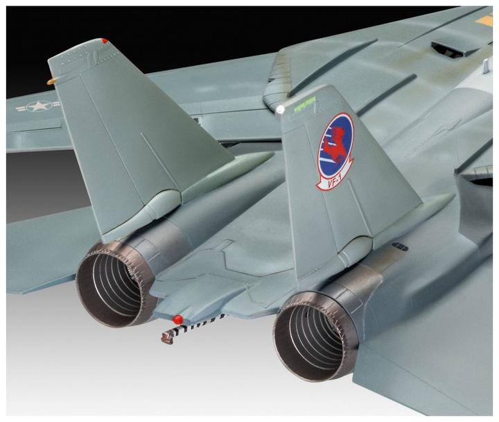 Actual product image Revell Maverick's F-14A Tomcat