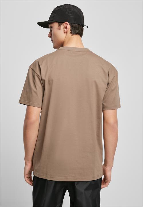 Actual product image Urban Classics Heavy Oversized Tee (5XL)