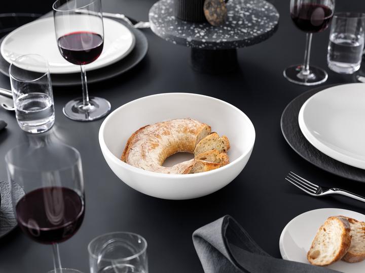 Actual product image Villeroy & Boch NewMoon (23.30 cm, 2.20 l, 1 x)