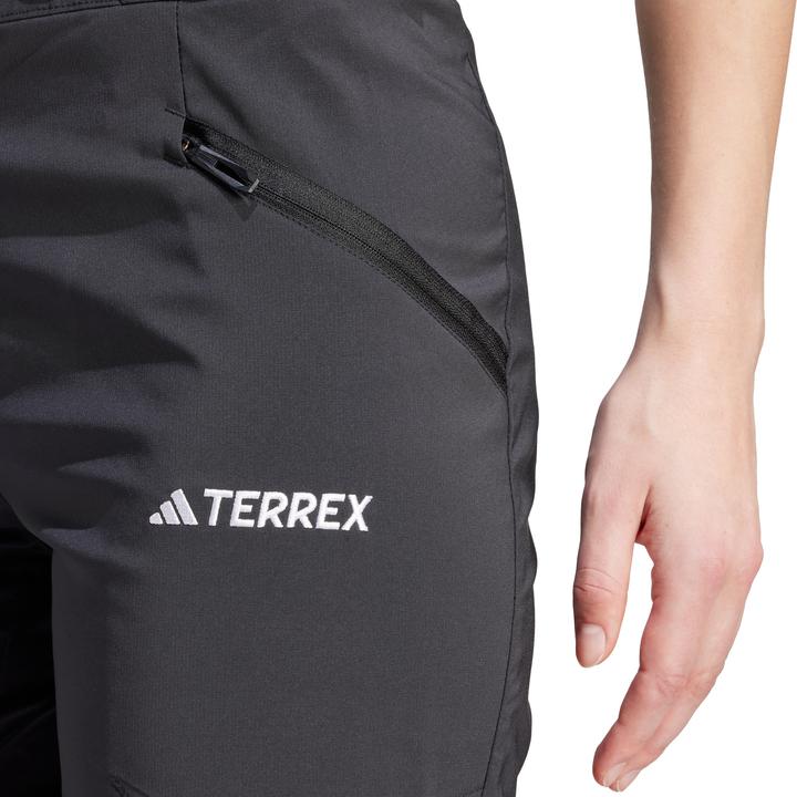 Actual product image adidas Xperior Mid (L)