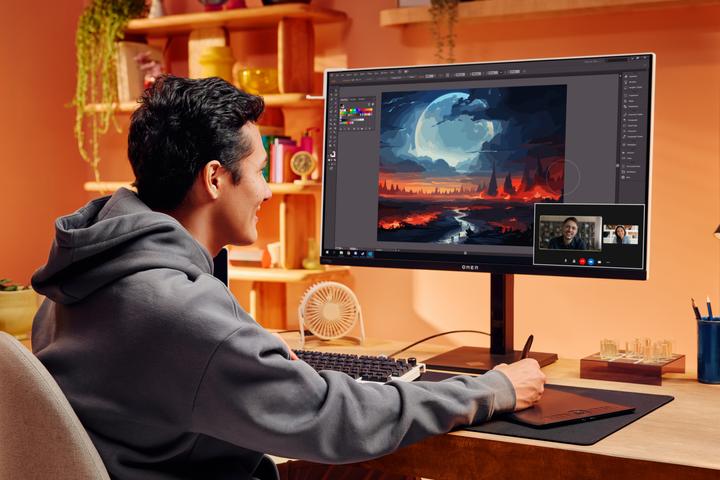 Actual product image HP OMEN Transcend 31.5 inch UHD 240Hz OLED Gaming Monitor - OMEN Transcend 32 (3840 x 2160 Pixels, 31.50")