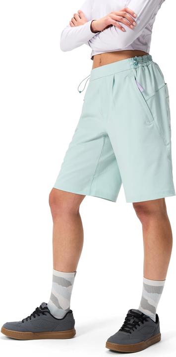 Actual product image Endura Sultrac Pull On 10" (XS)
